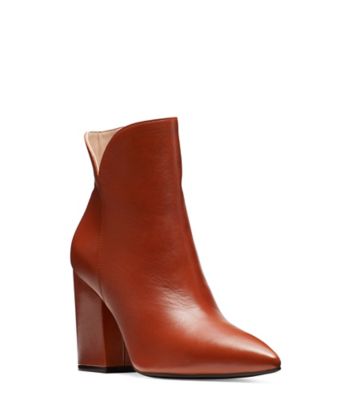Stuart Weitzman,VERA,Bootie,Cuir nappa verni,Noir