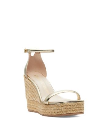 Stuart Weitzman,SANDALE ESPADRILLE À TALON COMPENSÉ NUDIST,Sandal,Cuir métallique texturé,Or platino