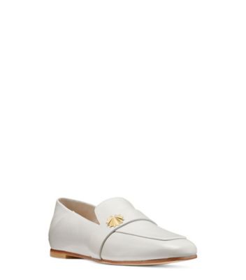 Stuart Weitzman,WYLIE STAR LOAFER,