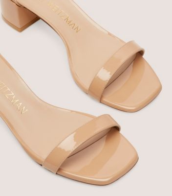 Stuart Weitzman,Sandale à talon bloc Nudistcurve 35,Sandal,Cuir verni,Beige adobe