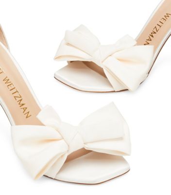 Stuart Weitzman,Nudistcurve Loveknot 100 Sandal,Sandal,Satin blend,Ivory,Detailed View