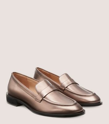 Stuart Weitzman,PALMER SLEEK LOAFER,Loafer,Liquid Metallic Leather,Pyrite,Angle View