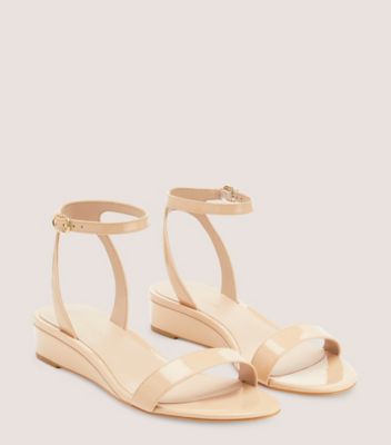 Stuart Weitzman,Sandale à talon compensé avec sangle de cheville Avenue 35,Sandal,Cuir verni,Beige doré