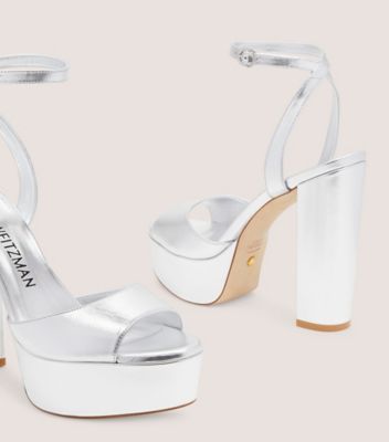 Stuart Weitzman,Ryder II Platform Sandal,Sandal,Liquid Metallic Leather,,Detailed View