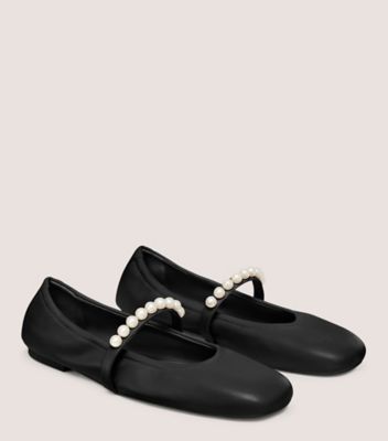 Stuart Weitzman,GOLDIE BALLET FLAT,Nappa Leather,Ballet Flats,Piping,Pearl,Day Party,Black,Angle View