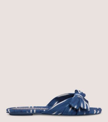 Stuart Weitzman,SANDALE CLAQUETTE SOFIA,Slide,Tissu jacquard tissé ikat,Indigo et naturel,Front View