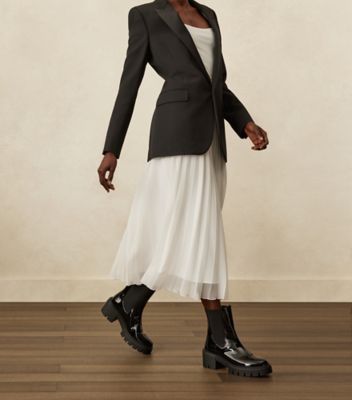 Stuart Weitzman,SOHO CHELSEA BOOTIE,Rubber,Chelsea Boots,Elastic Gore,Pull Tab,Day Party,Black,Shoe on tall model