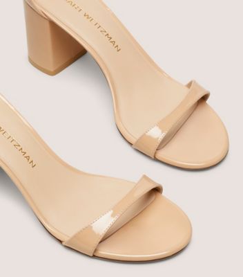 Stuart Weitzman,Sandal,Cuir verni,Beige Adobe,Detailed View