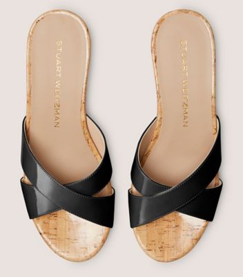 STUART WEITZMAN ハトロックティテルチャンクフツ 【関税込】 STUART WEITZMAN Dayna metallic leather platform sandals
