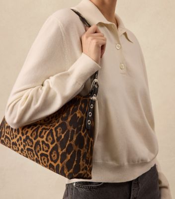 Stuart Weitzman,Shoulder bag,SUÈDE TEXTURÉ IMPRIMÉ LÉOPARD,Cheetah